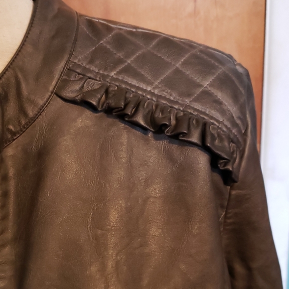 Faux leather jacket - Picture 3 of 3